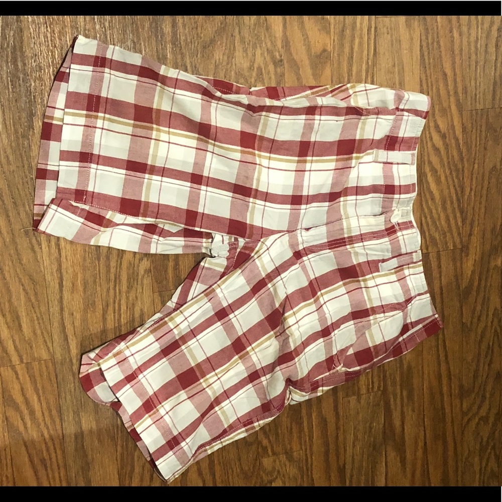 Men’s shorts Red, grey, white and  mustard Strip